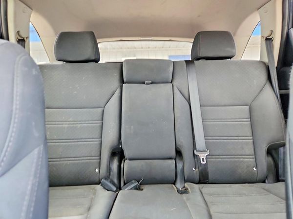 2016 KIA SORENTO L / LX
