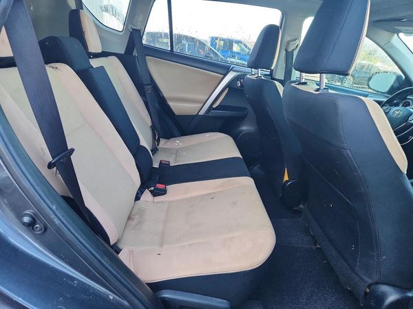 2018 TOYOTA RAV4 Adventure/XLE