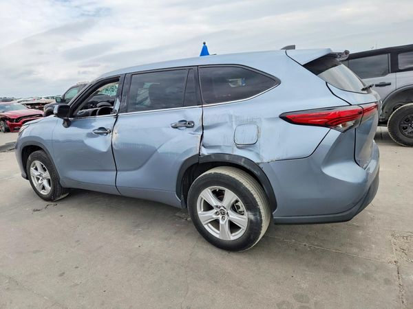 2022 TOYOTA HIGHLANDER