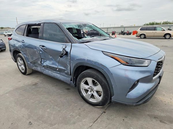 2022 TOYOTA HIGHLANDER