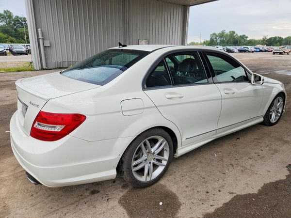 2012 MERCEDES-BENZ C C300 4-MATIC