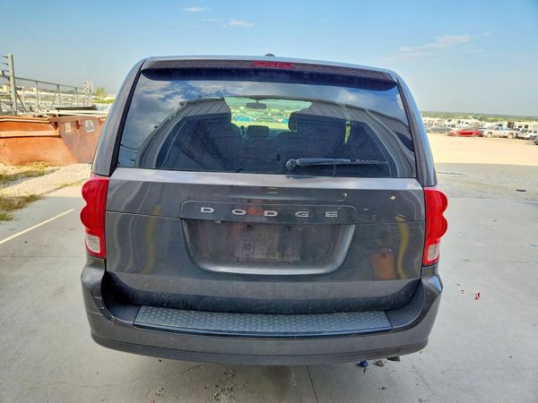 2018 DODGE GRAND CARAVAN SE
