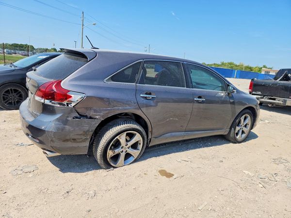 2015 TOYOTA VENZA
