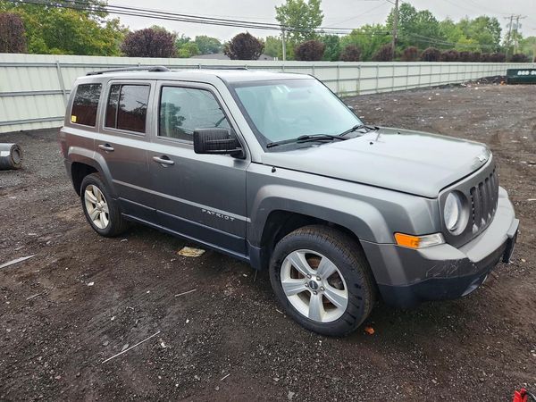 2014 JEEP PATRIOT Latitude