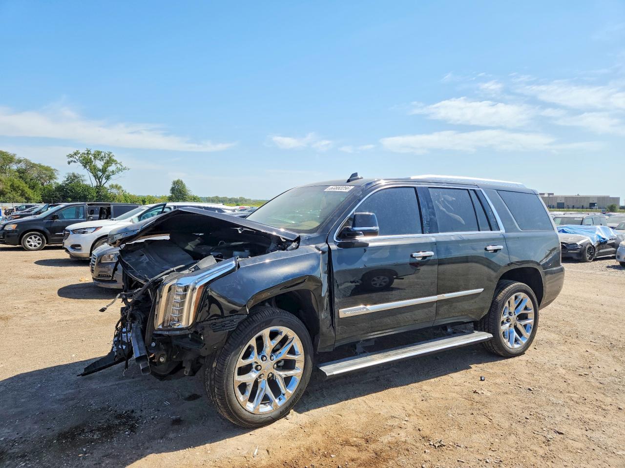 2017 CADILLAC ESCALADE Platinum