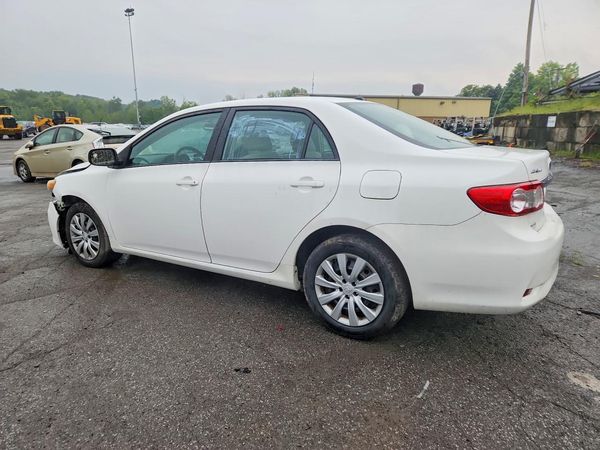 2012 TOYOTA COROLLA