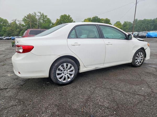 2012 TOYOTA COROLLA
