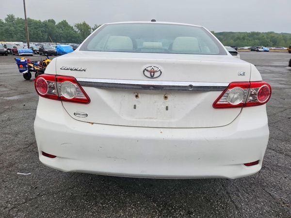 2012 TOYOTA COROLLA