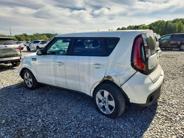 2018 KIA SOUL Base