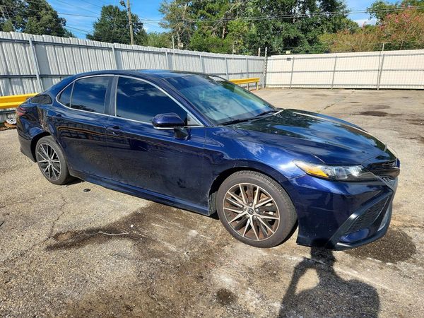 2022 TOYOTA CAMRY