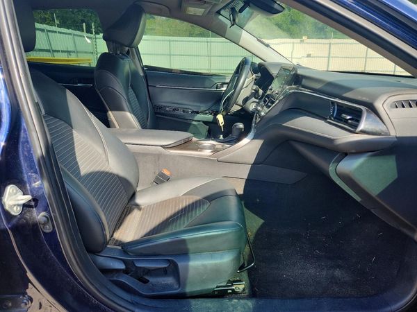 2022 TOYOTA CAMRY