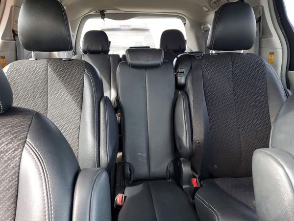 2014 TOYOTA SIENNA