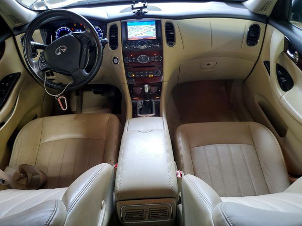 2016 INFINITI QX50