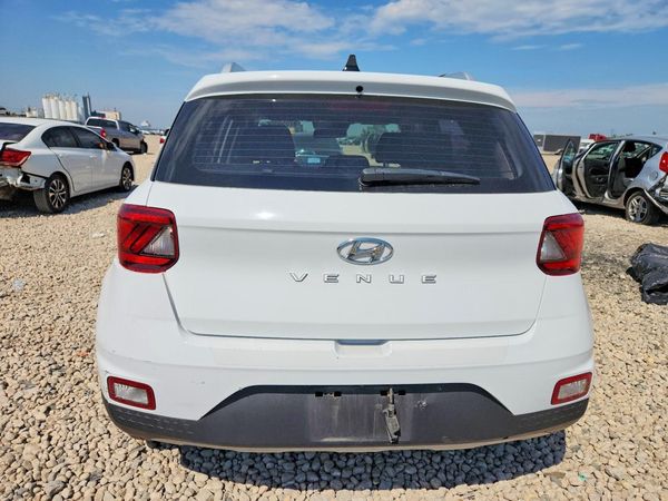 2021 HYUNDAI VENUE