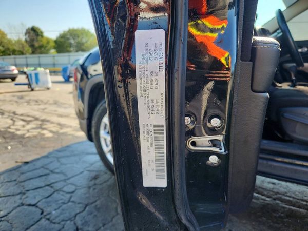 2017 JEEP CHEROKEE