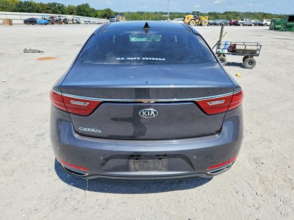 2017 KIA CADENZA