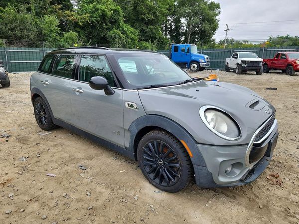 2017 MINI COOPER