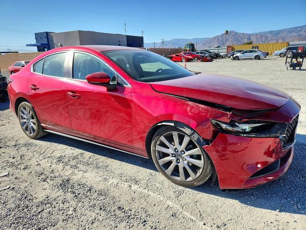 2020 MAZDA 3