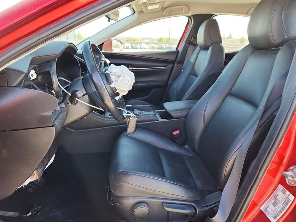 2020 MAZDA 3