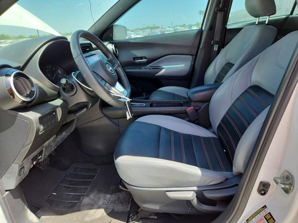 2023 NISSAN KICKS SR