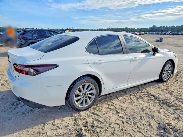 2021 TOYOTA CAMRY