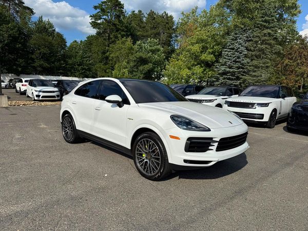 2020 PORSCHE CAYENNE E-Hybrid Coupe