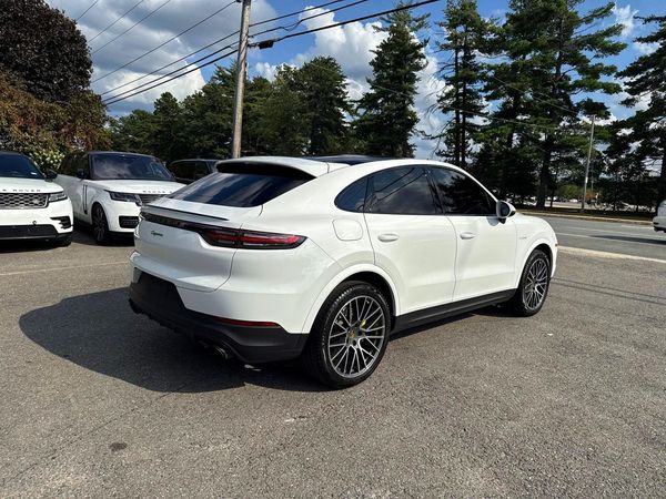 2020 PORSCHE CAYENNE E-Hybrid Coupe