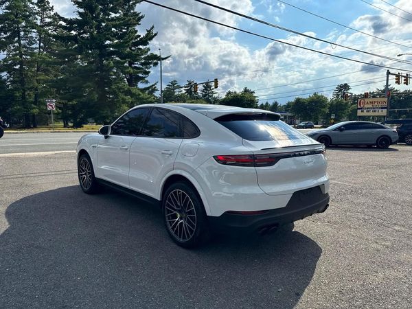 2020 PORSCHE CAYENNE E-Hybrid Coupe