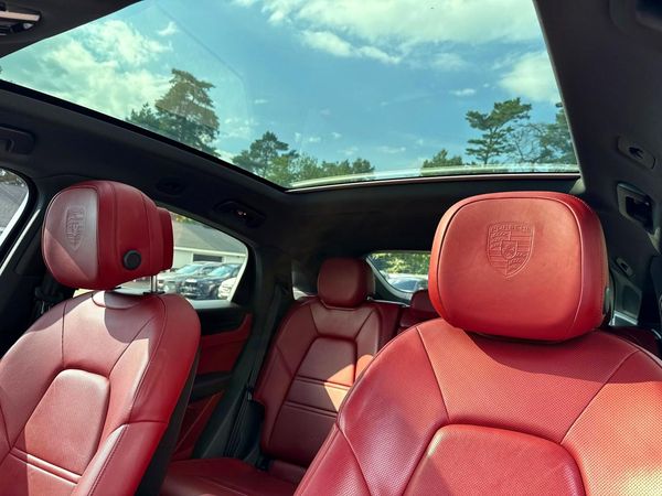 2020 PORSCHE CAYENNE E-Hybrid Coupe