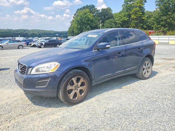2013 VOLVO XC60