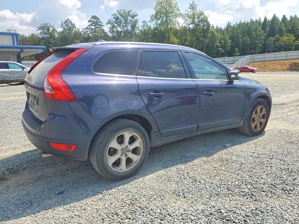 2013 VOLVO XC60