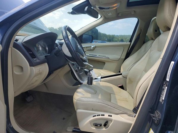 2013 VOLVO XC60