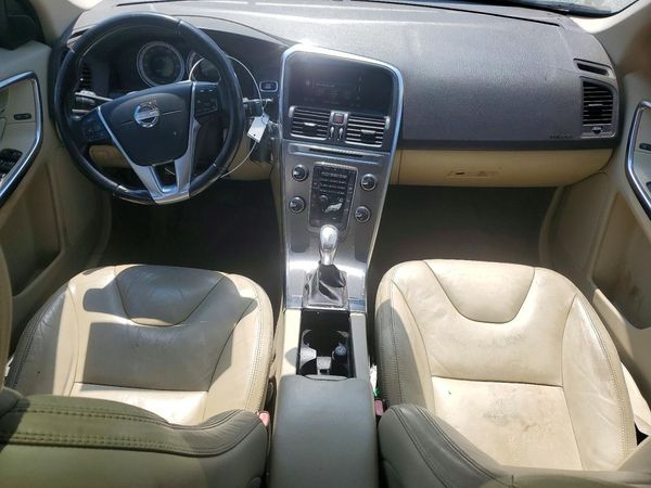 2013 VOLVO XC60