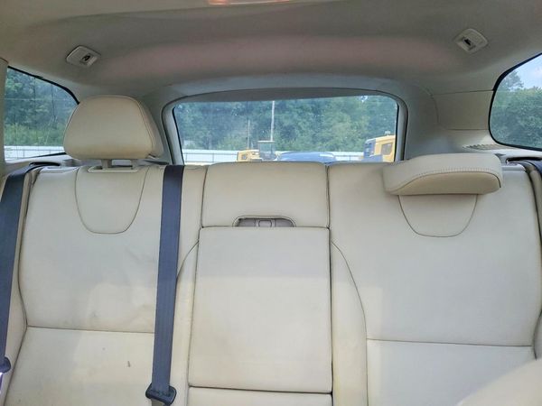 2013 VOLVO XC60