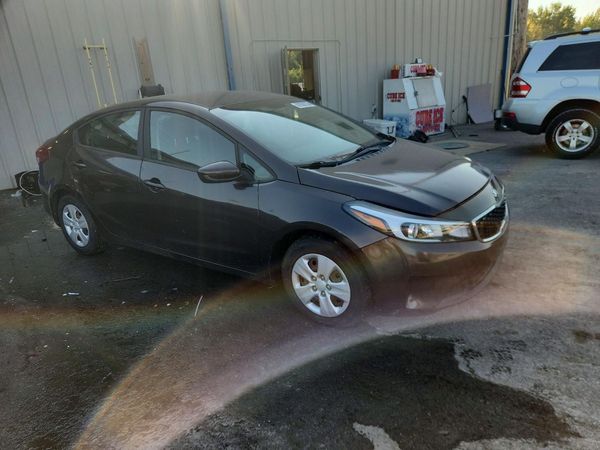 2017 KIA FORTE LX Base