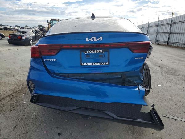 2024 KIA FORTE