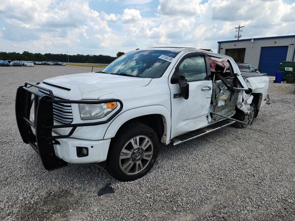 2016 TOYOTA TUNDRA