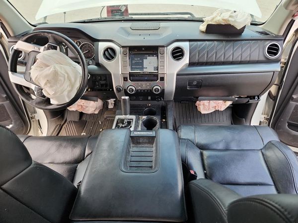 2016 TOYOTA TUNDRA Platinum/1794