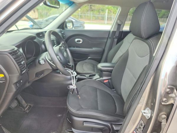 2017 KIA SOUL Plus