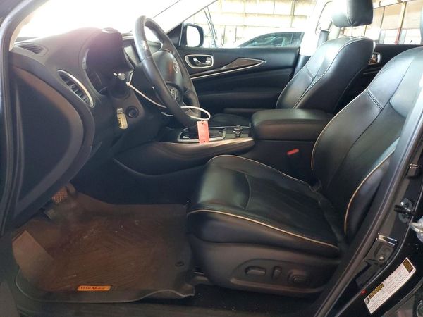 2017 INFINITI QX60 — DENT