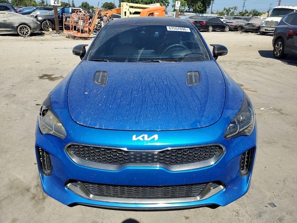 2018 KIA STINGER