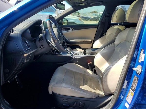 2018 KIA STINGER