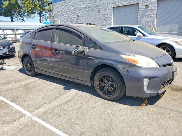 2012 TOYOTA PRIUS