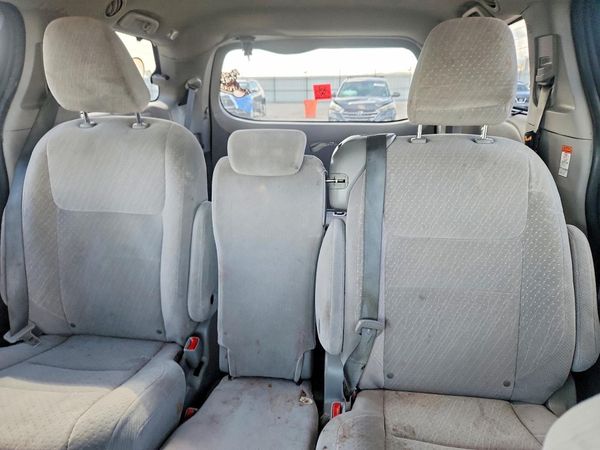 2020 TOYOTA SIENNA E grade — SUVN