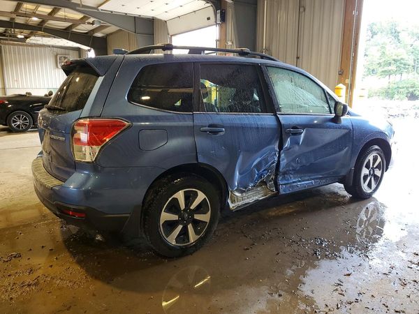 2018 SUBARU FORESTER