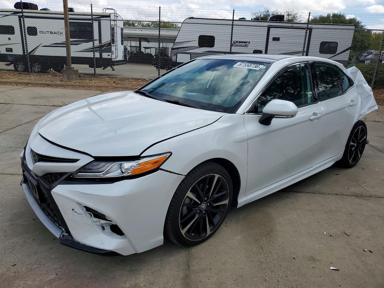 2019 TOYOTA CAMRY