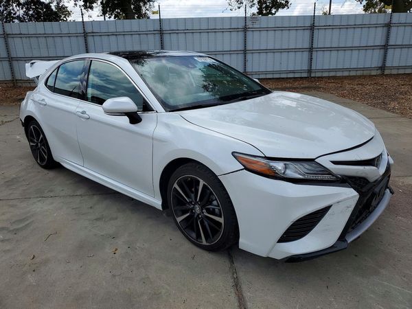2019 TOYOTA CAMRY