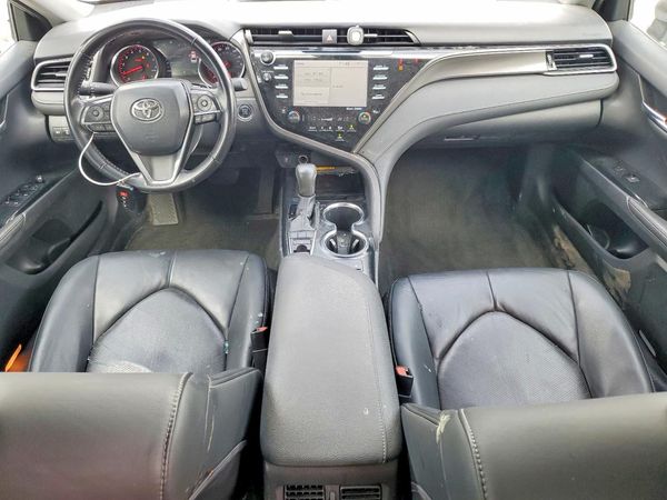 2019 TOYOTA CAMRY