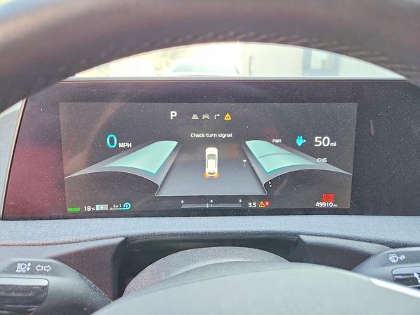 2023 KIA EV6 Light, Wind