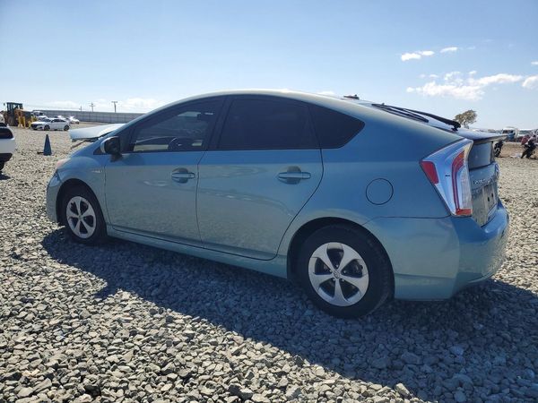 2015 TOYOTA PRIUS